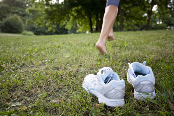 transición al calzado barefoot gradual descalzo grounding